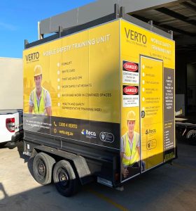 CORPORATE & BUSINESS gallery - 11